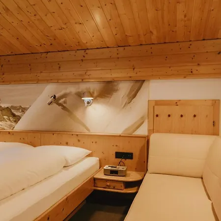 Lejlighed Gaestehaus Kolp St Anton am Arlberg