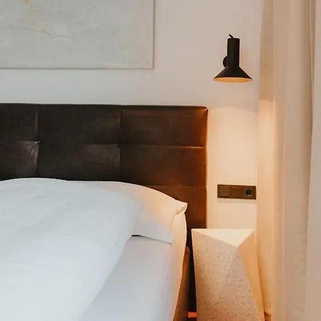 Gaestehaus Kolp * Sankt Anton am Arlberg